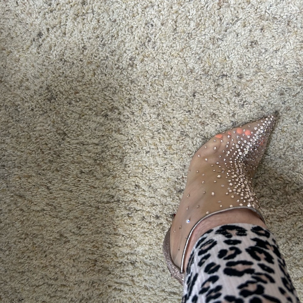 Authentic red bottoms - Picture 3 of 9